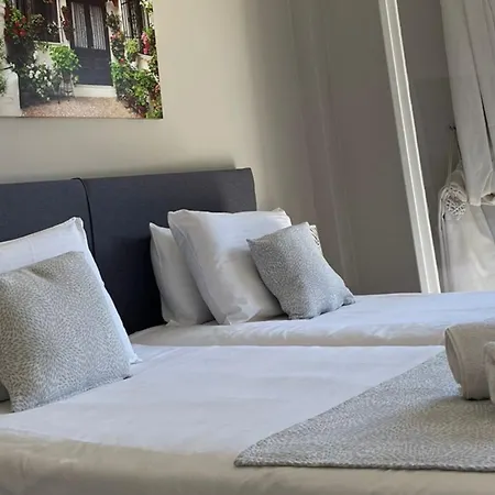 Апартаменты Georgia's Apartments, Corfu *