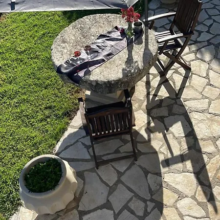 Georgia's Apartments, Corfu