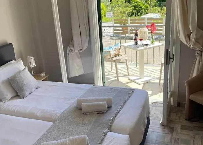 Georgia's Apartments, Corfu Ipsos