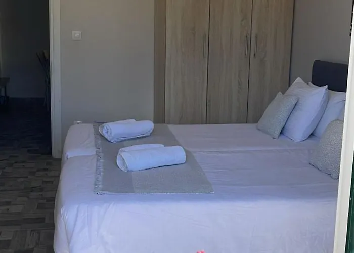 Georgia's Apartments, Corfu Ipsos